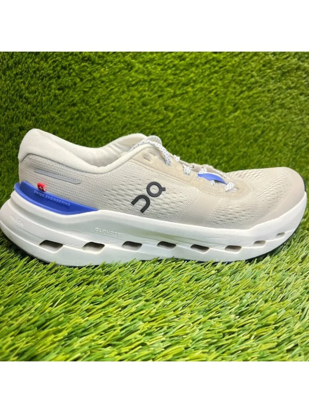 On Cloudrunner 3 Womens Size 8 Pearl White Blue Athletic Running Shoes Sneakers